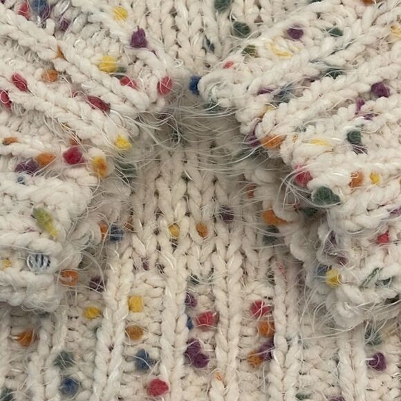 Doe & Rae Textured Confetti Sweater size Small - Picture 3 of 5